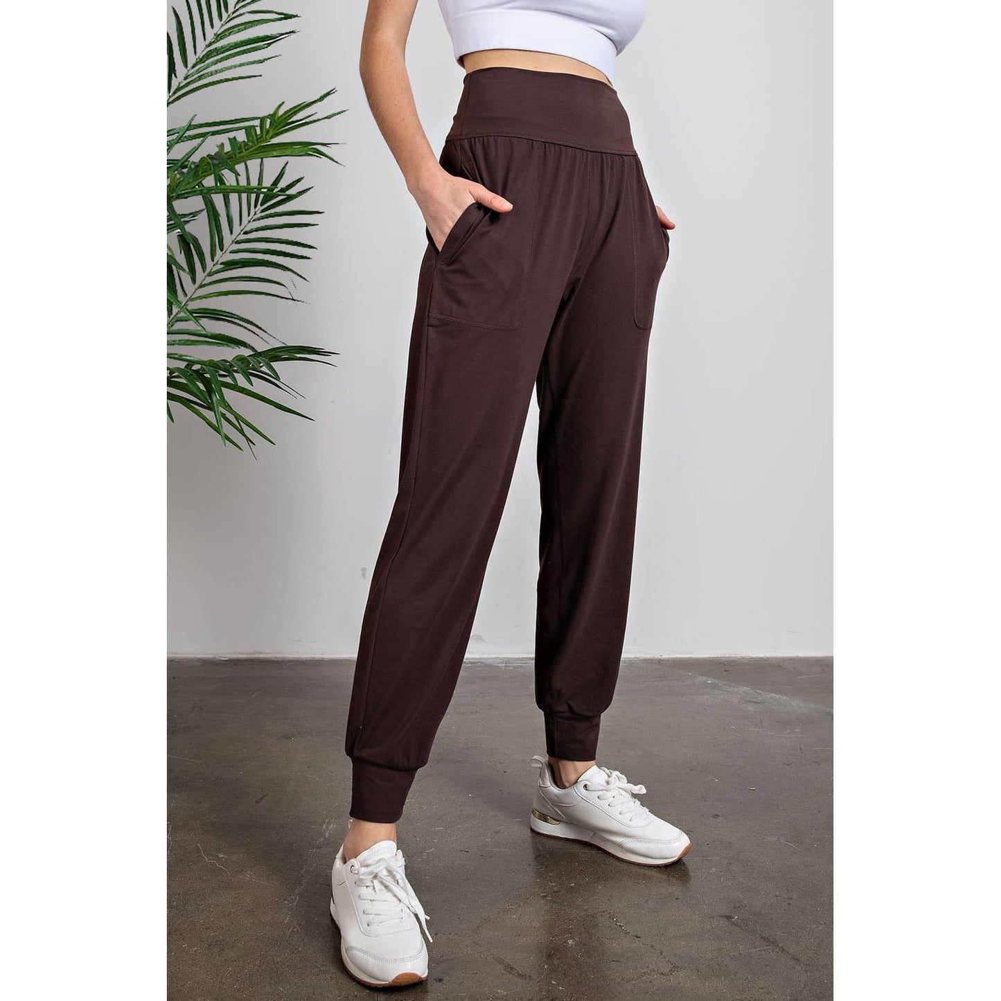 BUTTER SOFT JOGGERS WITH POCKETS