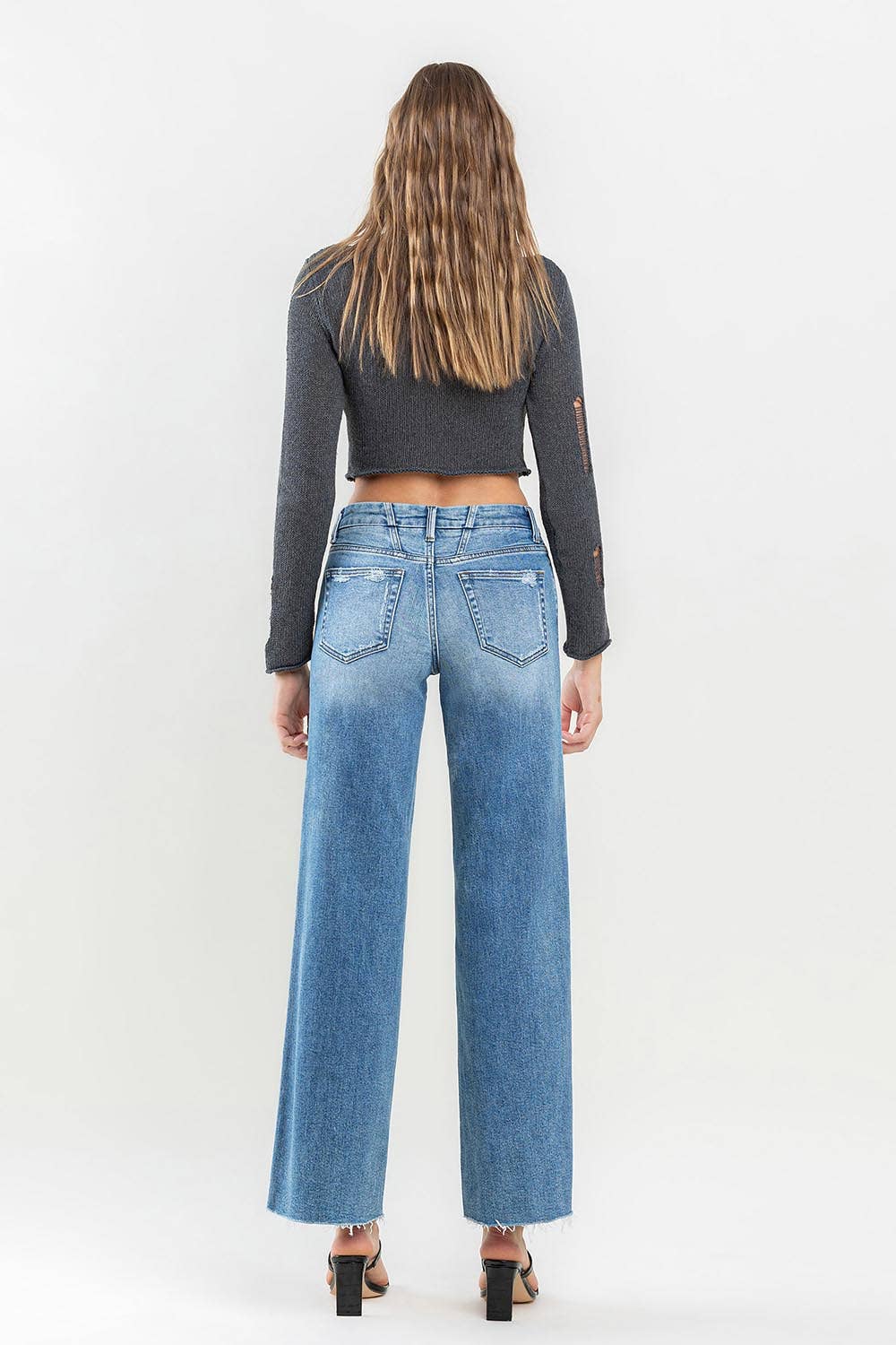 MID RISE CLEAN CUT RAW HEM WIDE JEANS T6017