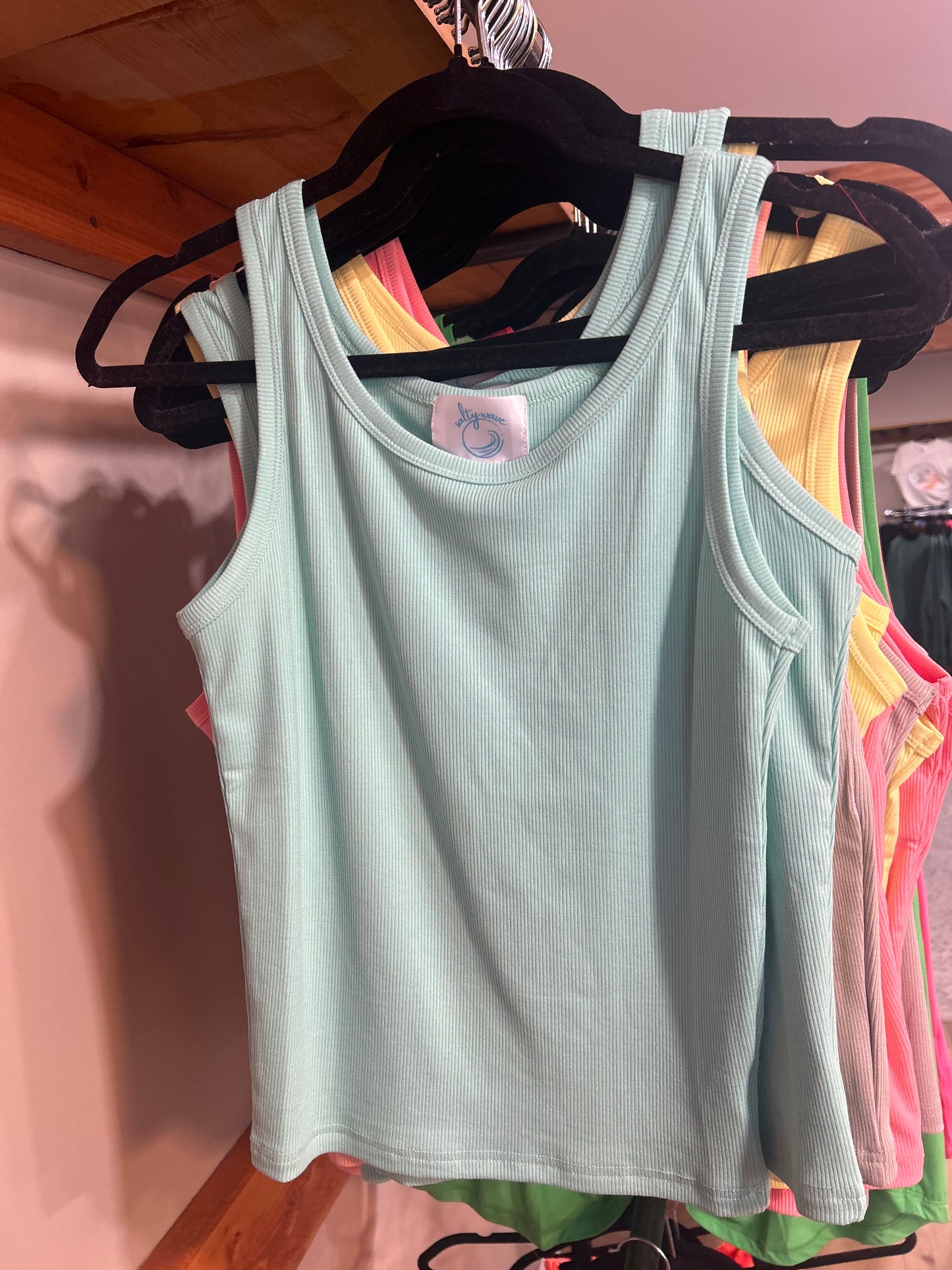 Salty Wave Tanks