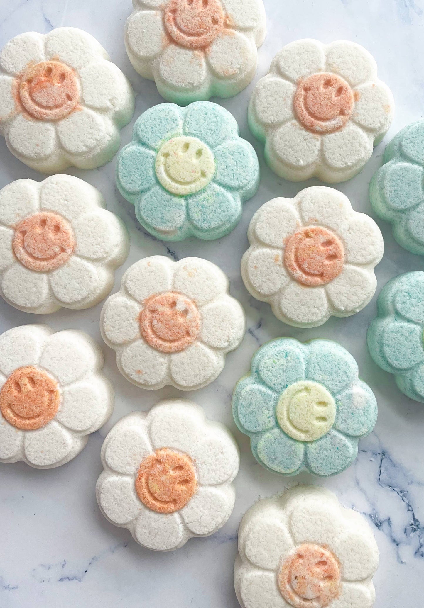 Happy Daisy Bath Bomb