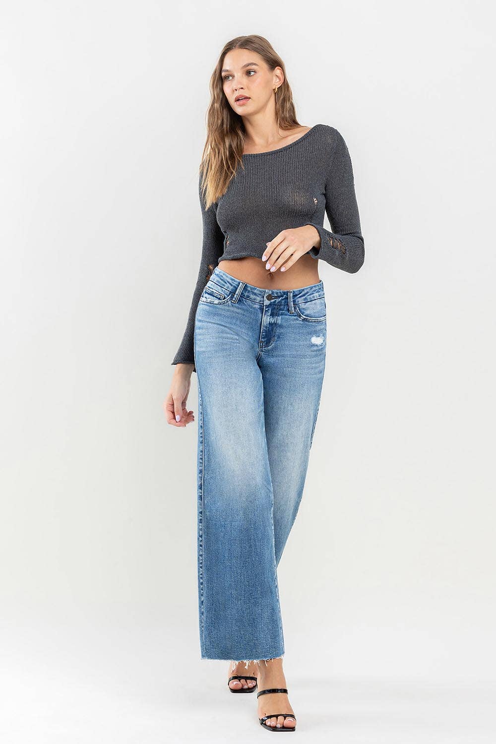 MID RISE CLEAN CUT RAW HEM WIDE JEANS T6017