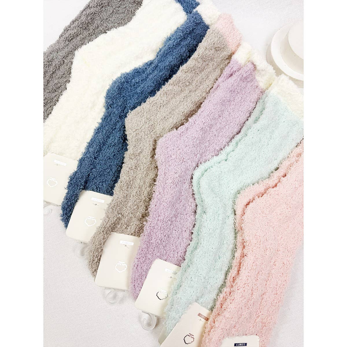 Cable Knit Pattern Two Tone Cozy Socks